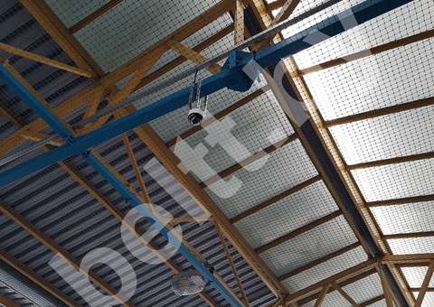 Видеонаблюдение, видеокамера на навесе